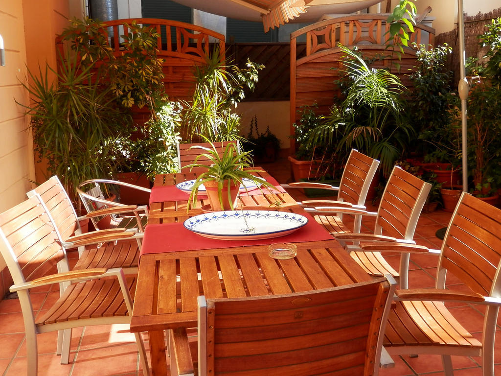Barcelona Central Garden Hostal 외부 사진