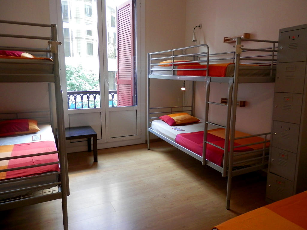 Barcelona Central Garden Hostal 객실 사진