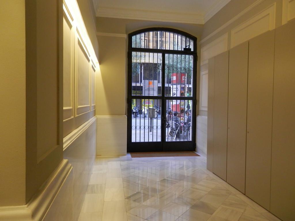 Barcelona Central Garden Hostal 외부 사진