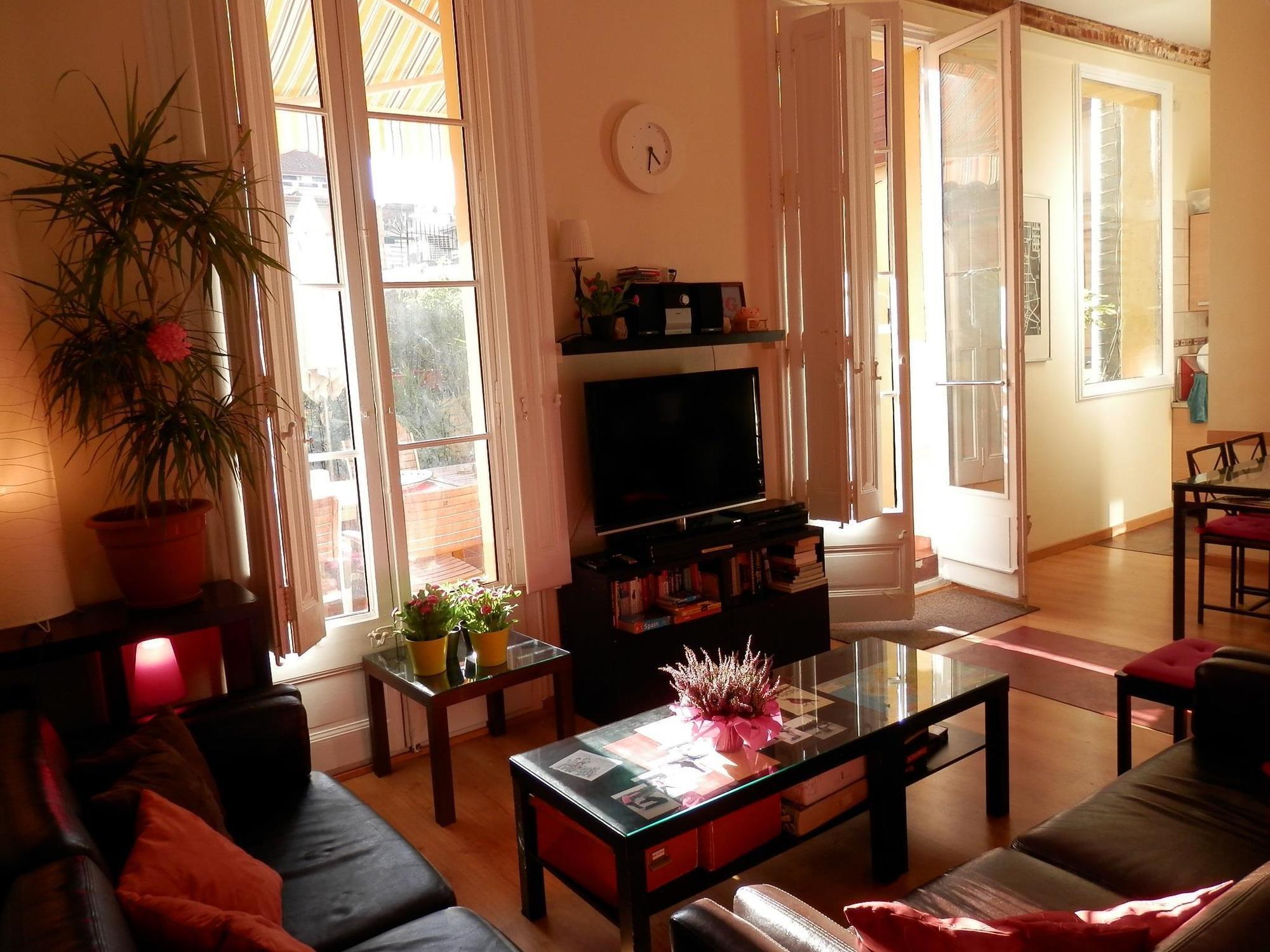 Barcelona Central Garden Hostal 외부 사진