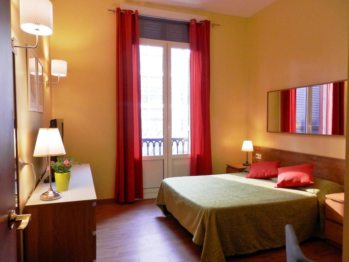 Barcelona Central Garden Hostal 외부 사진